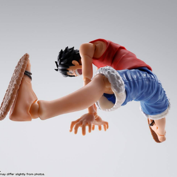 S.H Figuarts: Monkey.D.Luffy -Romance Dawn-